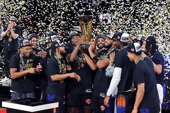 Ню Йорк Никс пречупи Сан Антонио Спърс в края и вдигна Купата на НБА 