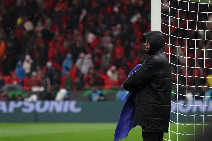 Кърпи, гонитби и титла: невероятната роля на резервния вратар на Сенегал (ВИДЕО)