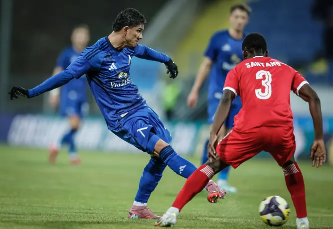 На живо: Ботев Враца върна един гол на Левски