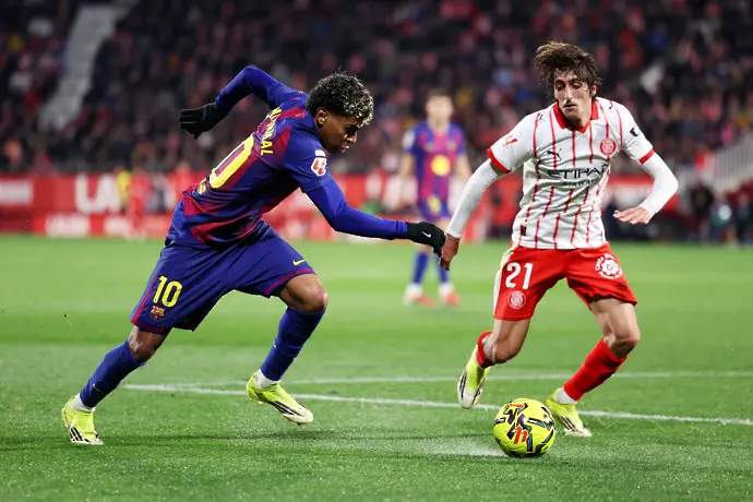 Барселона се сгромоляса в каталунско дерби и сдаде първото място, Ямал закопа своите