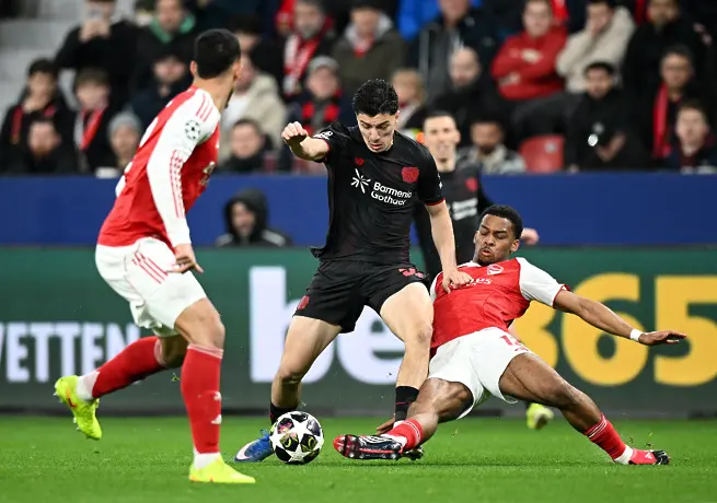 На живо: Байер Леверкузен - Арсенал, 