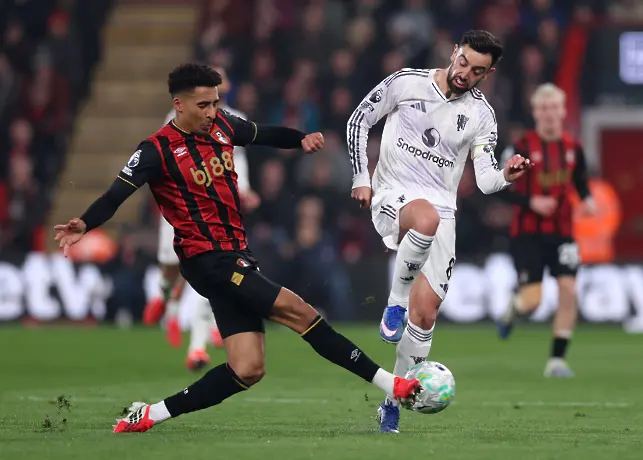 Ман Юнайтед врътна зрелищен хикс с Борнемут - дузпи, червен картон и дискусионно съдийство