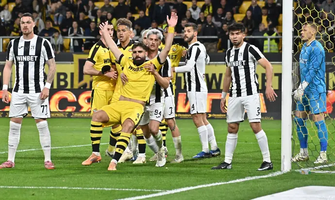 На живо: Ботев и Локомотив са размениха по един гол