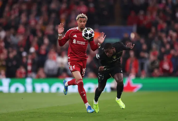 На живо: Ливърпул - ПСЖ, трета принудителна смяна на 