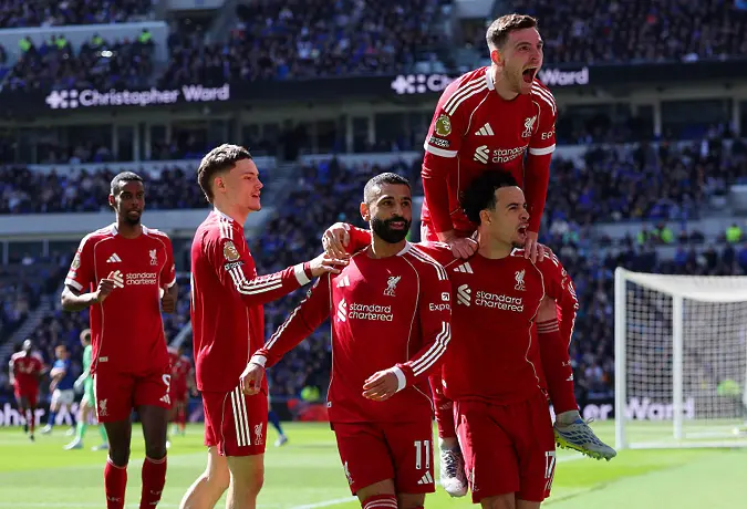 Ливърпул съкруши Евертън в 100-тната минута на историческо Мърсисайдско дерби