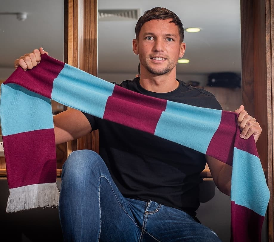 instagram.com/burnleyofficial