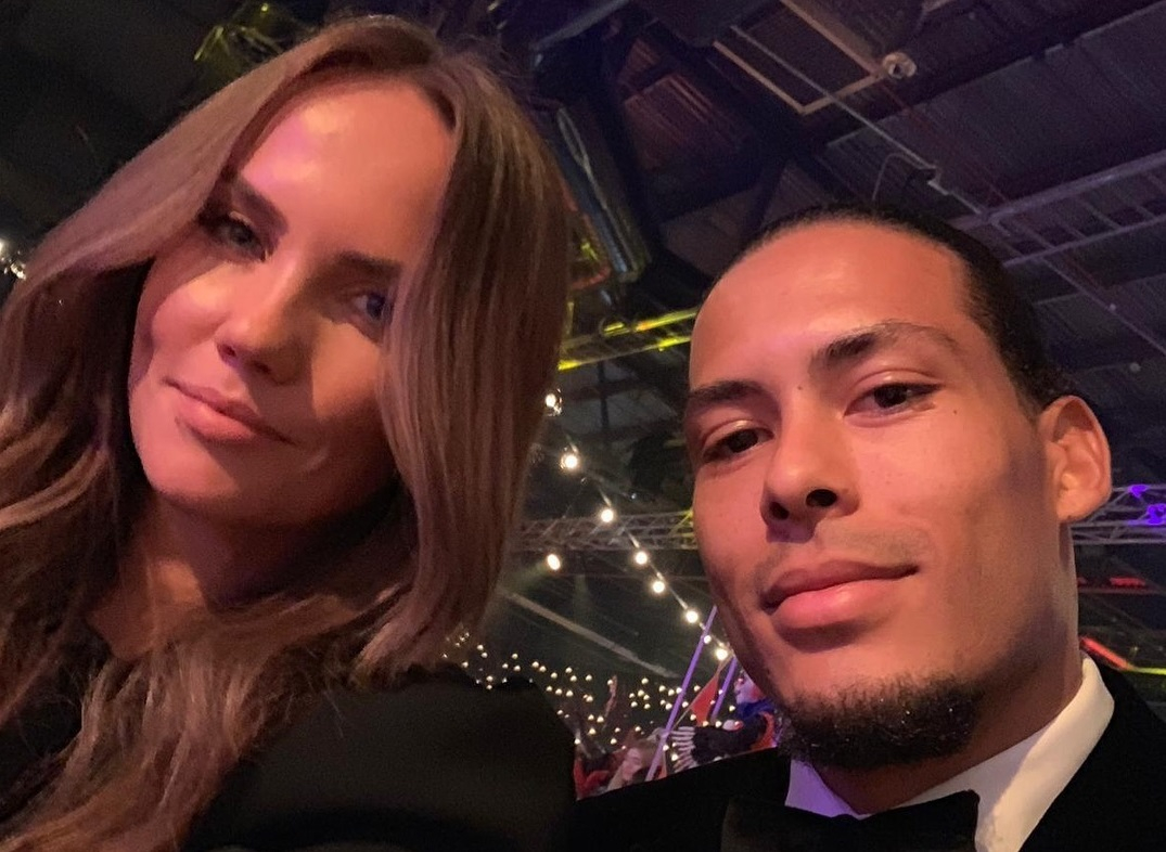 Дилемата в Ливърпул - кой ще е партьор на Ван Дайк?