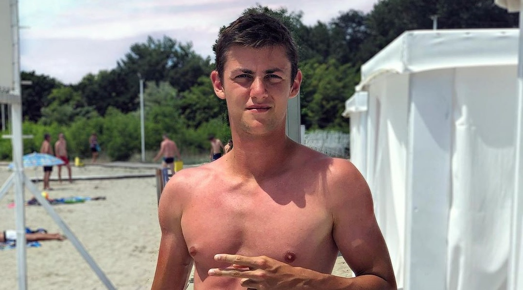 instagram.com/alexlazarovv/