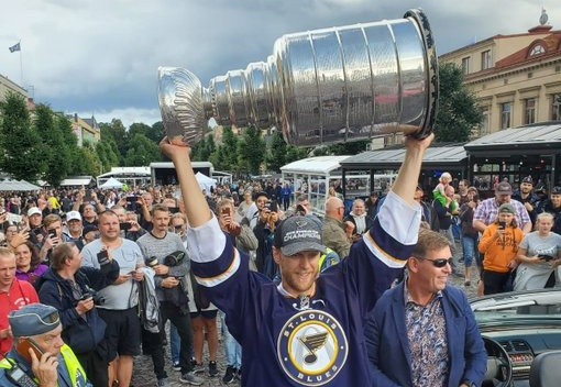 twitter.com/keeperofthecup