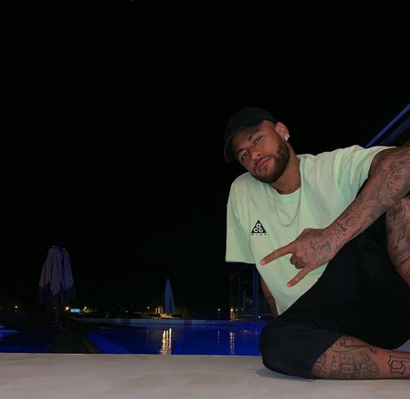 https://www.instagram.com/neymarjr