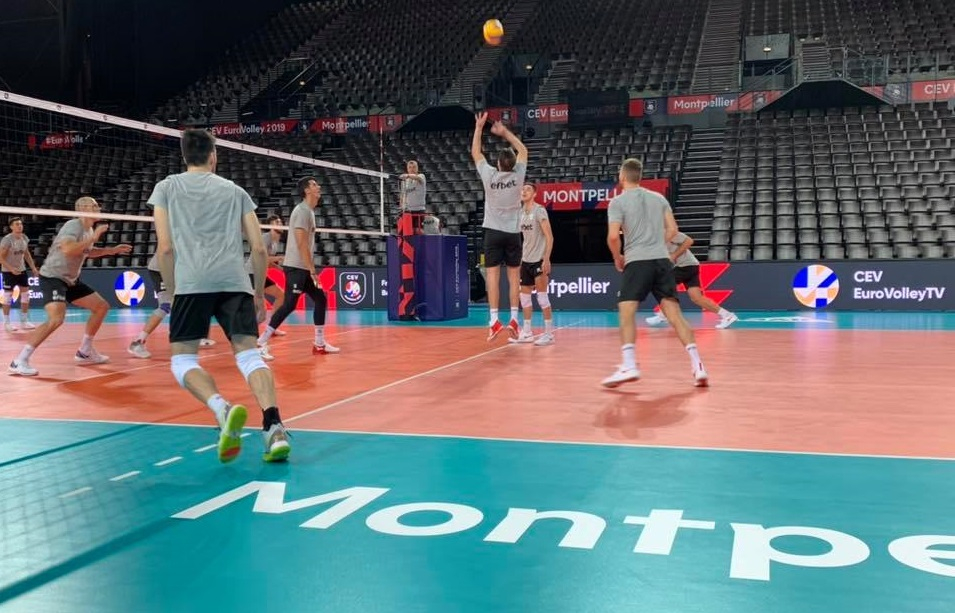 www.facebook.com/bfvolley