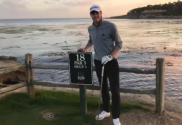 https://www.instagram.com/garethbale11