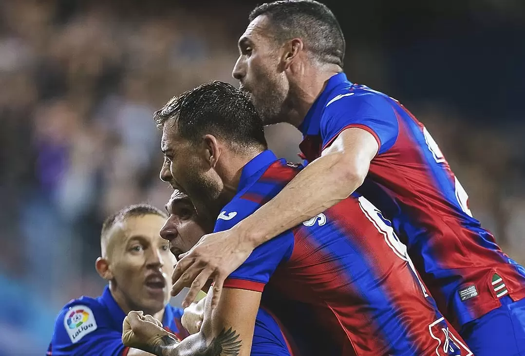 instagram.com/sdeibar/