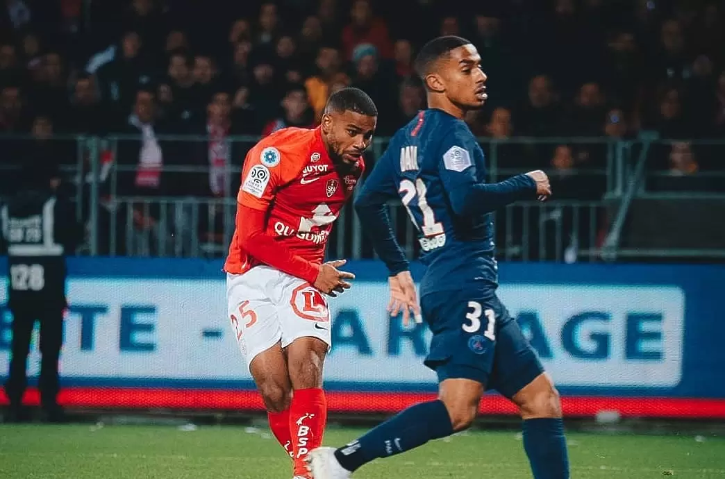 https://www.instagram.com/stadebrestois29/