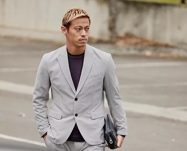 https://www.instagram.com/keisukehonda