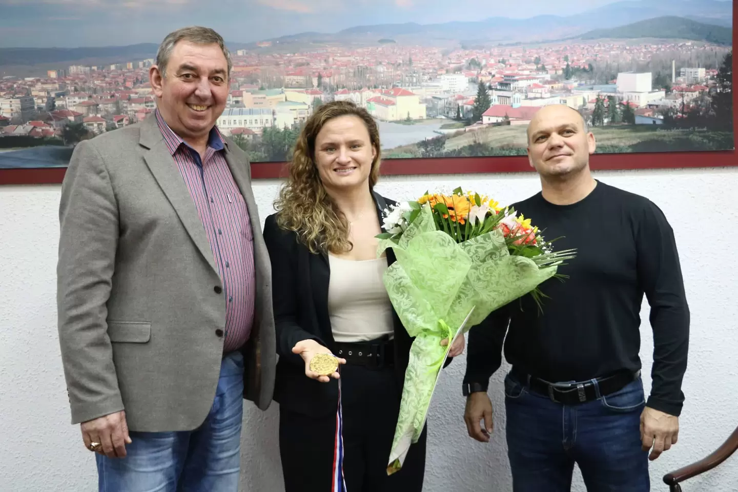 „Златната“ Мария посети „Асарел-Медет“ след петата световна  - Спорт
