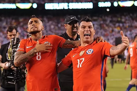 https://www.instagram.com/kingarturo23oficial/