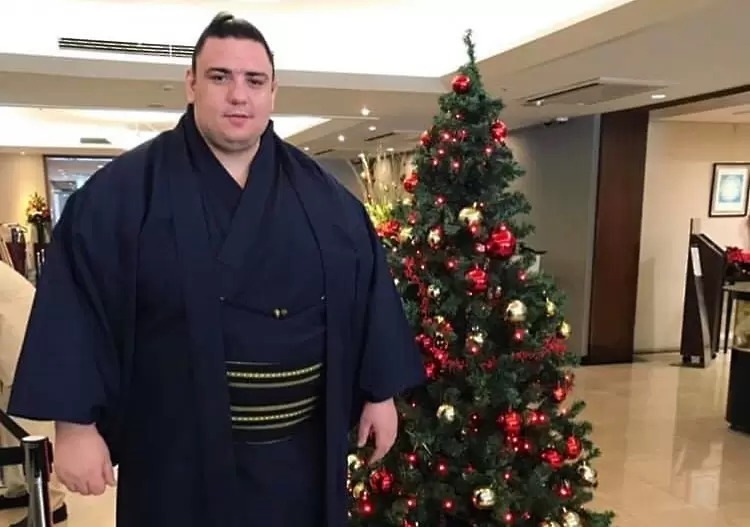 Аоияма завърши с отрицателен баланс във Фукуока - Спорт