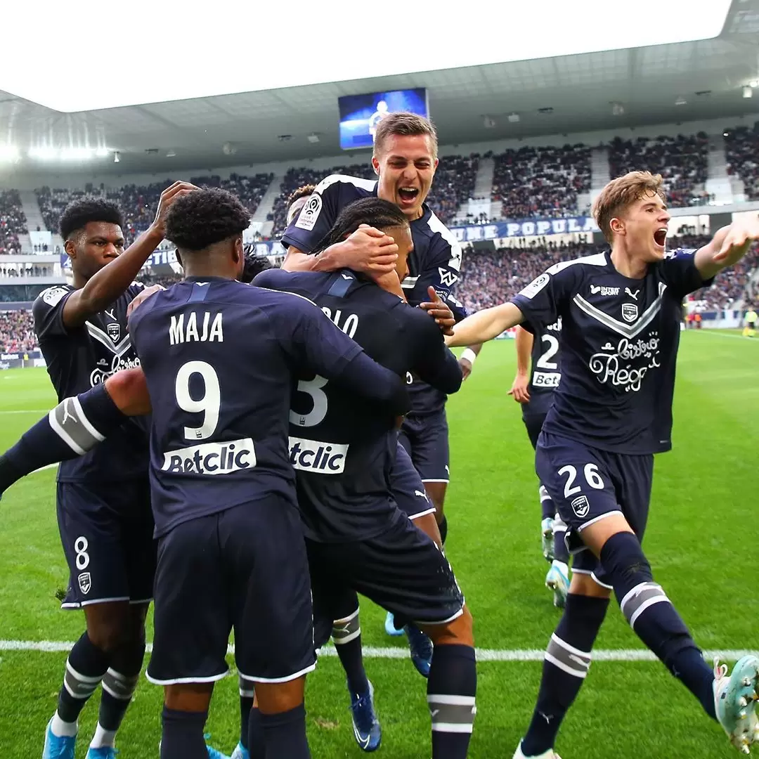 https://www.instagram.com/girondins