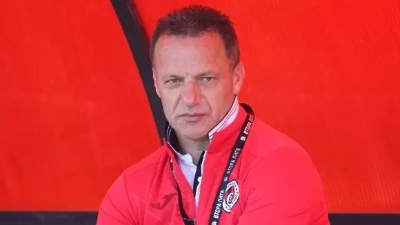 Локо София се разделя с треньора, любопитно име фаворит за нов - Втора лига