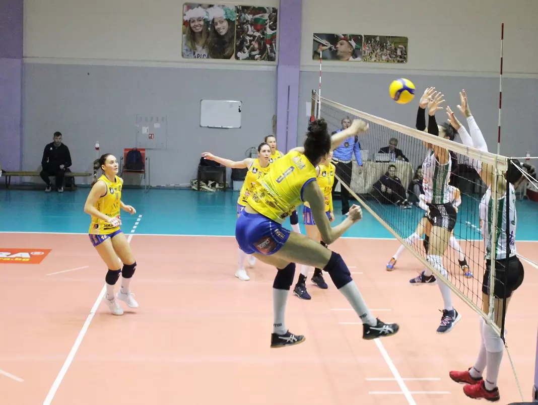 http://volleymaritza.bg/