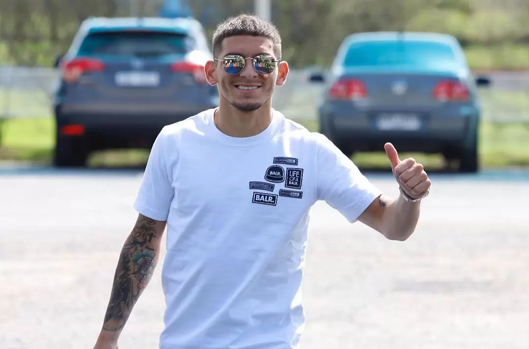 https://www.instagram.com/ltorreira34