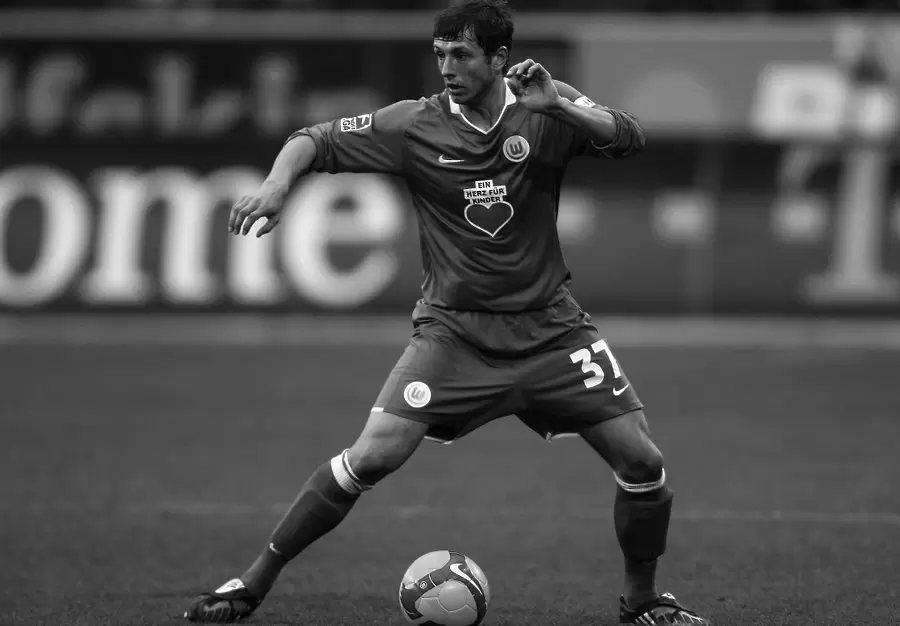 twitter.com/VfL_Wolfsburg