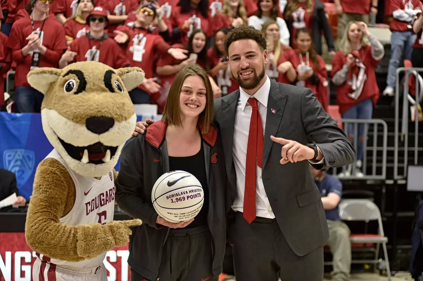 facebook.com/WSUCougarWBB