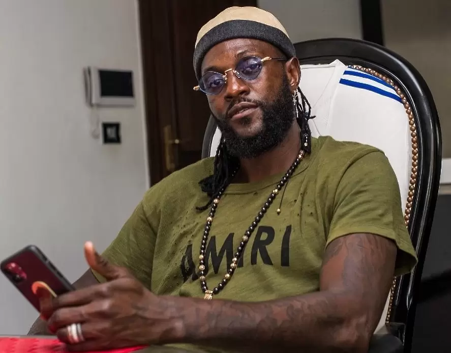 https://www.instagram.com/e_adebayor