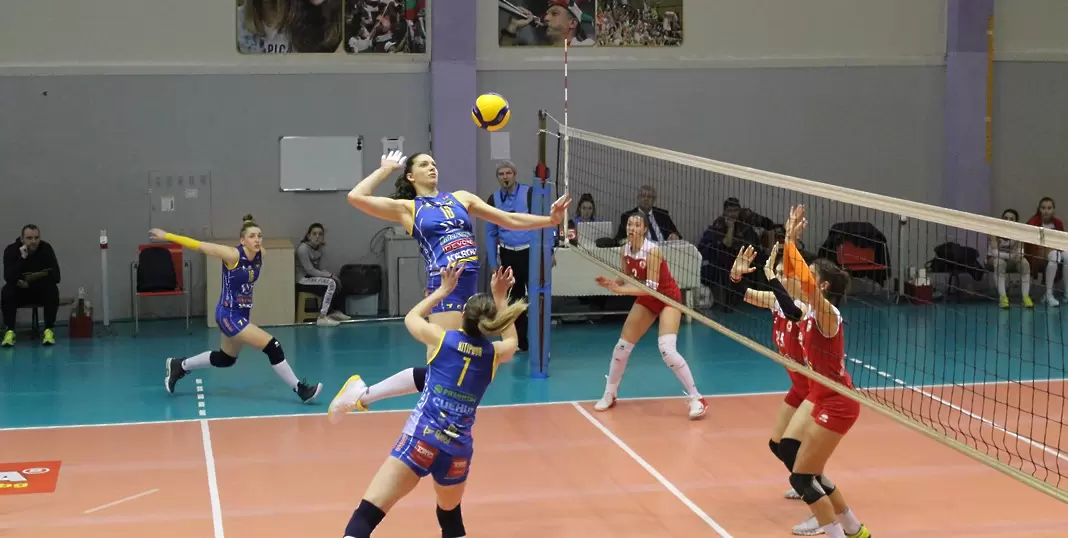 volleymaritza.bg