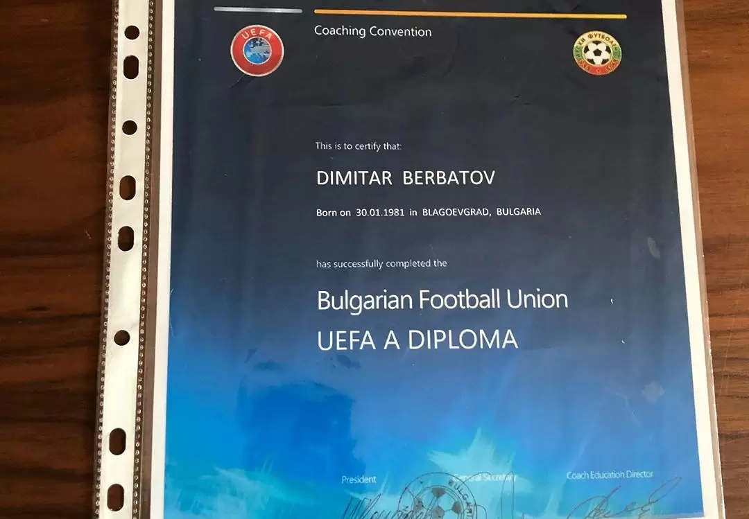 Фенове на Ман Юнайтед искат Бербатов за мениджър на клуба - Англия