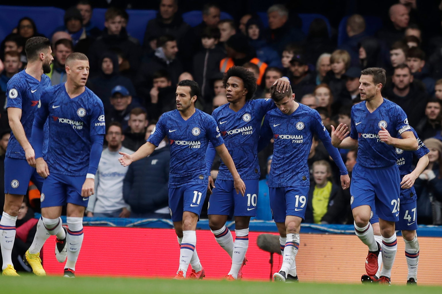 Челси с убедителна победа отстоява мястото в топ 4 - Англия