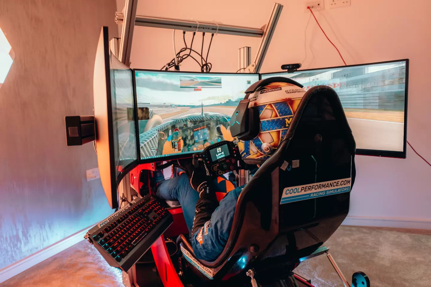 https://twitter.com/LandoNorris