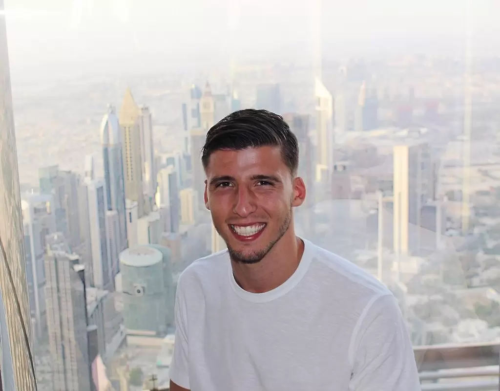 Португалски защитник в трансферните планове на Манчестър Сити и Барселона - Англия