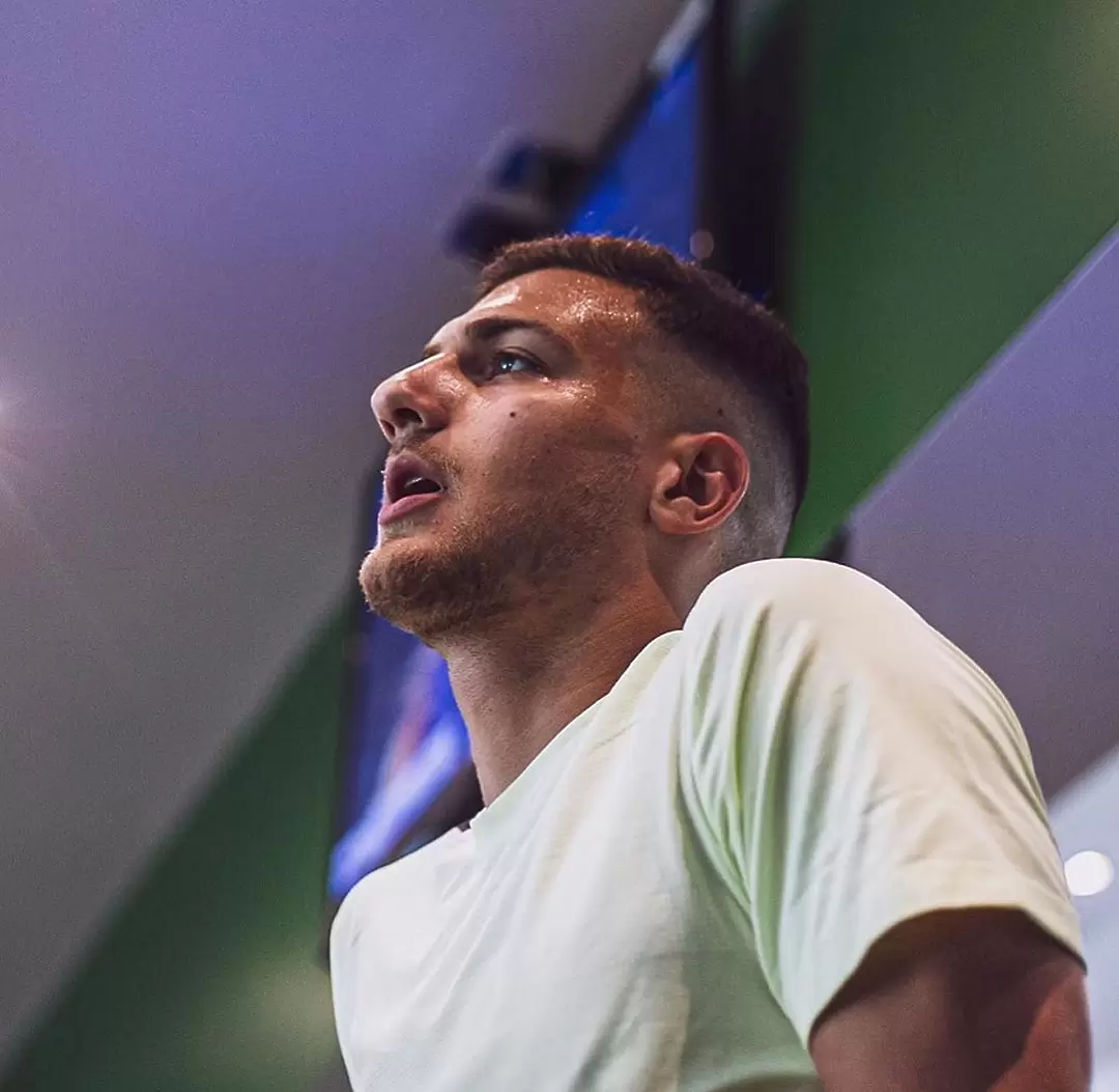 instagram.com/diogodalot