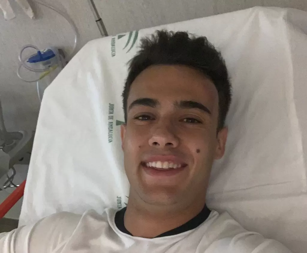 twitter.com/sergio_regui