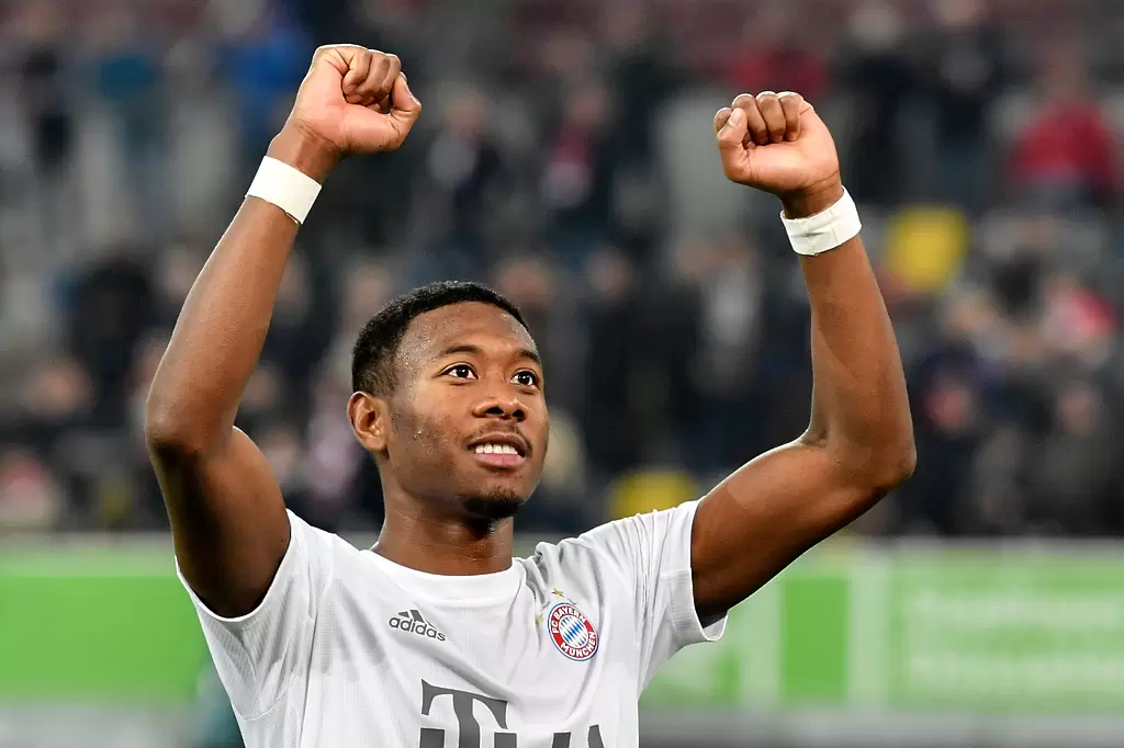 Байерн вдига заплатата на Алаба - Германия