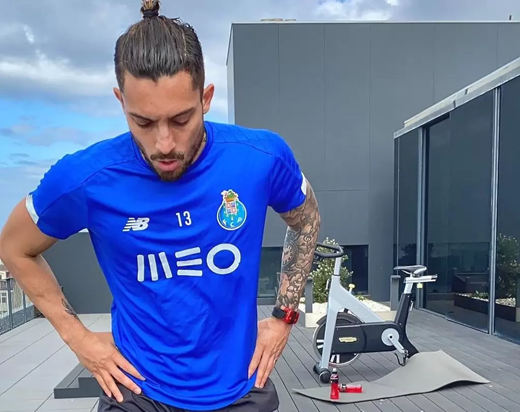 ПСЖ договори бразилски национал - Франция