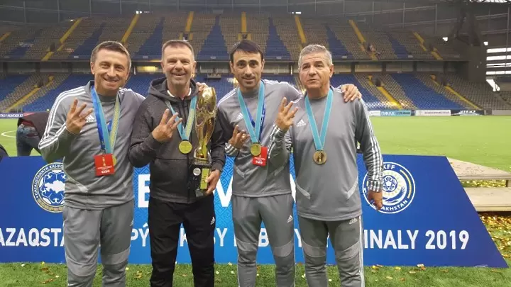 В Казахстан: Стойчо Младенов е пред завръщане в България - БГ футбол