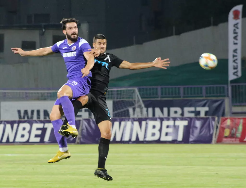 Ботев Пловдив в напреднали преговори с нападател - efbet Лига