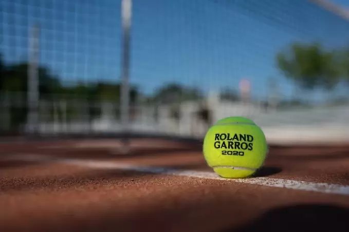 Ролан Гарос ще се проведе с фенове, но с ограничения - Тенис