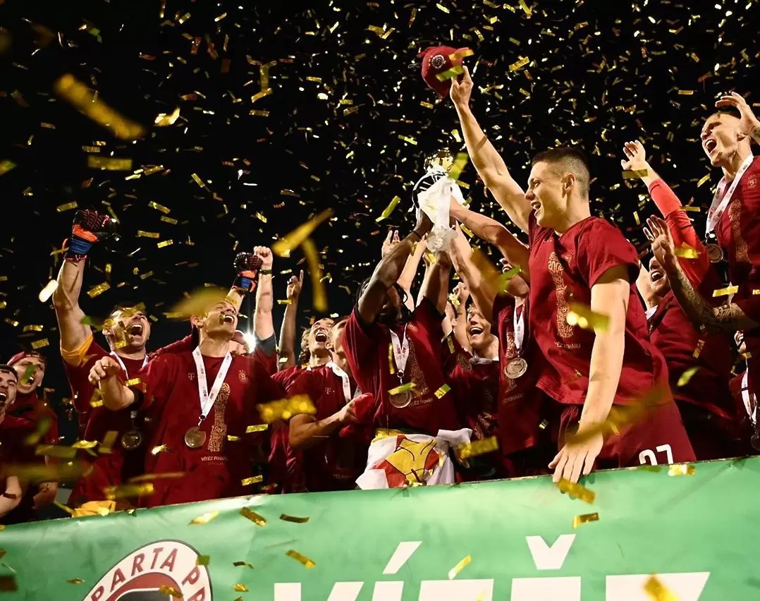 https://www.instagram.com/acsparta_cz/