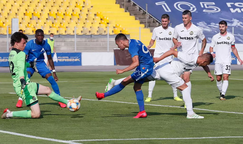 Левски ще е без Станислав Иванов в Разград - Левски