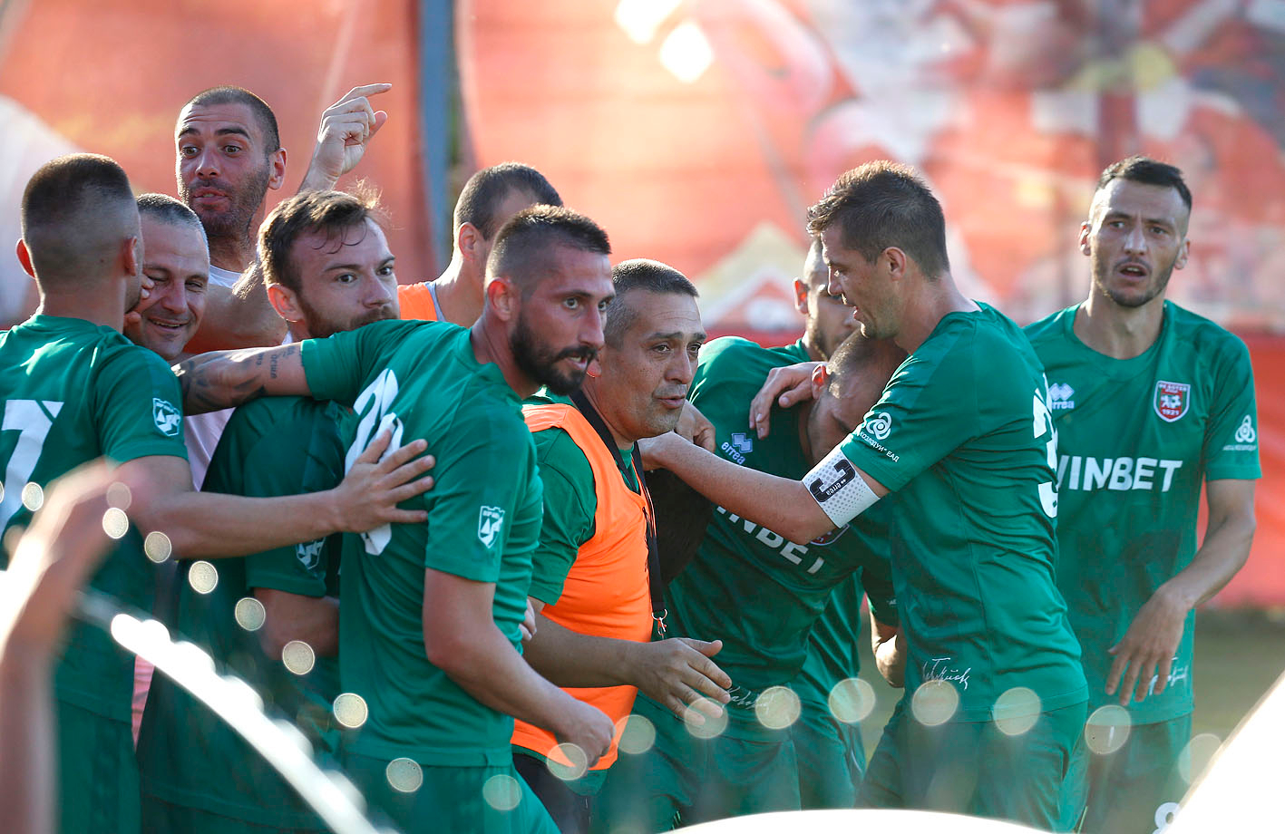 Антон Узунов