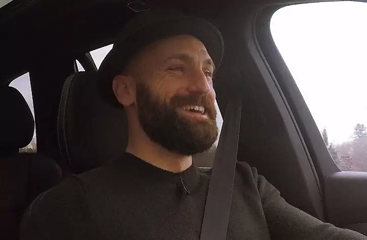 Вратарят, който два пъти е получавал червен картон без дори да е в игра - Истории