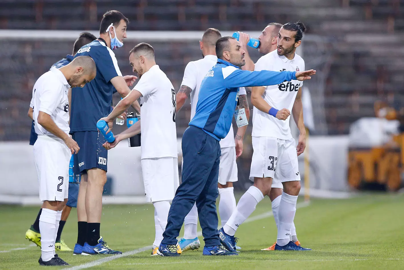 Антон Узунов