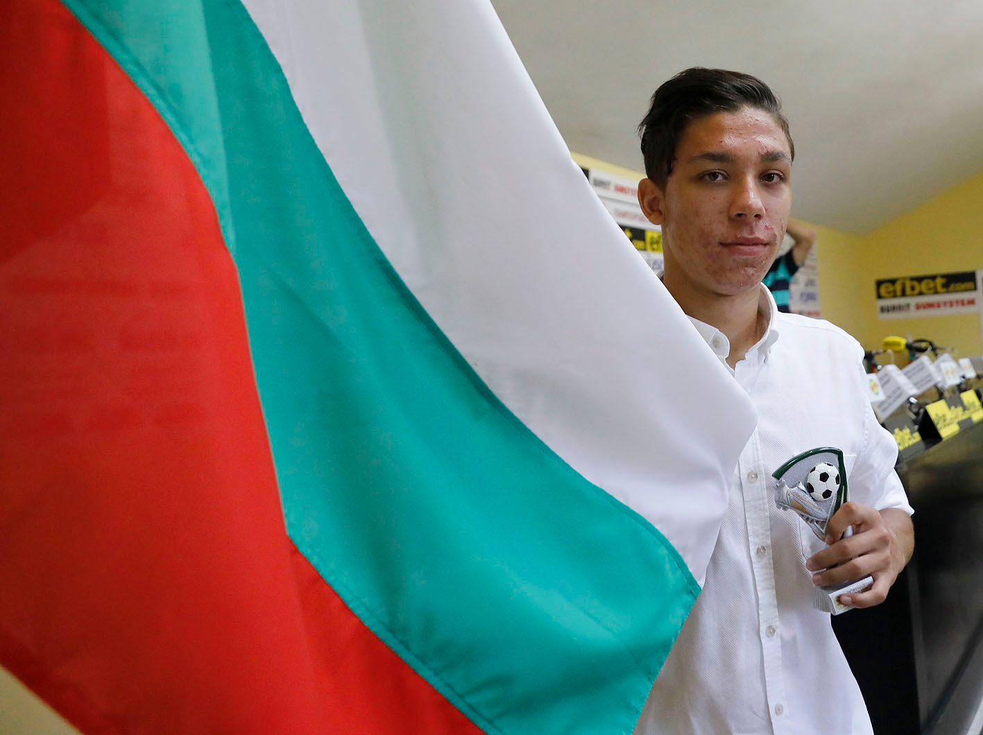 Филип Кръстев: Искали са ме от Левски и ЦСКА, но аз не исках да напусна Славия - БГ футбол