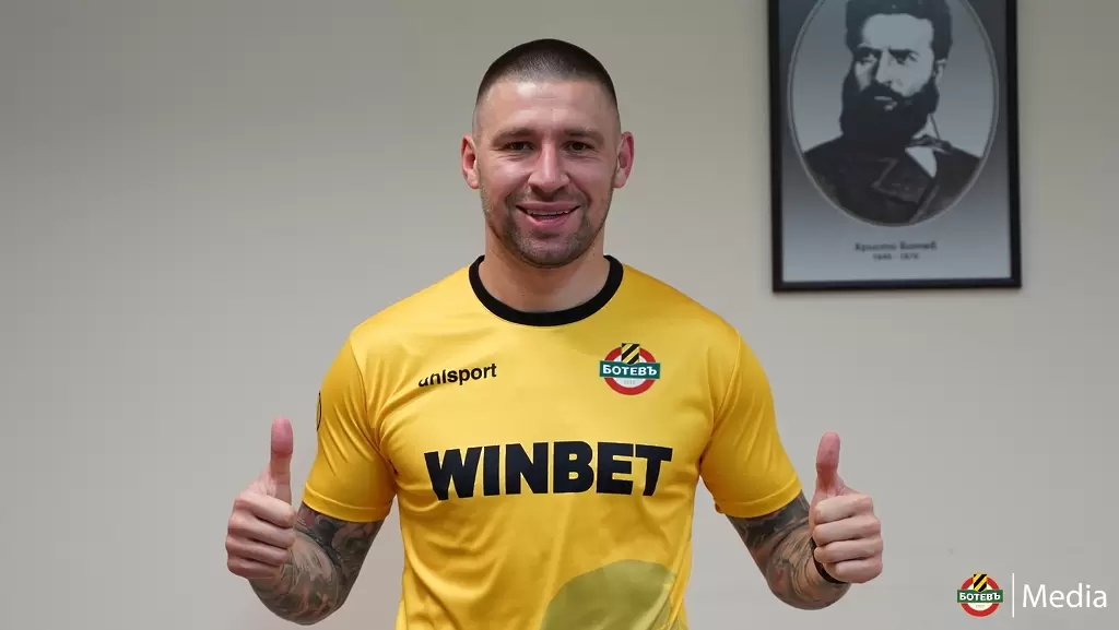 Наказаха Бандаловски с 3000 лева за обиди към рефер - БГ футбол