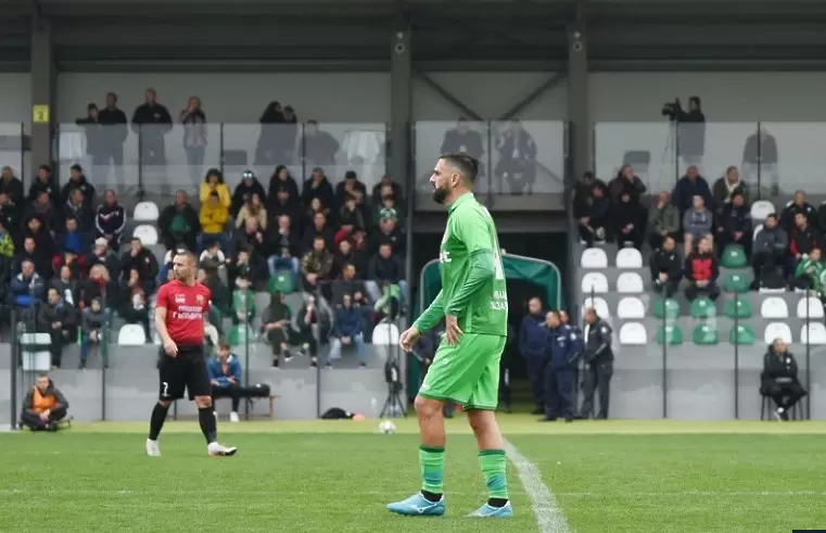 facebook.com/fchebarofficial