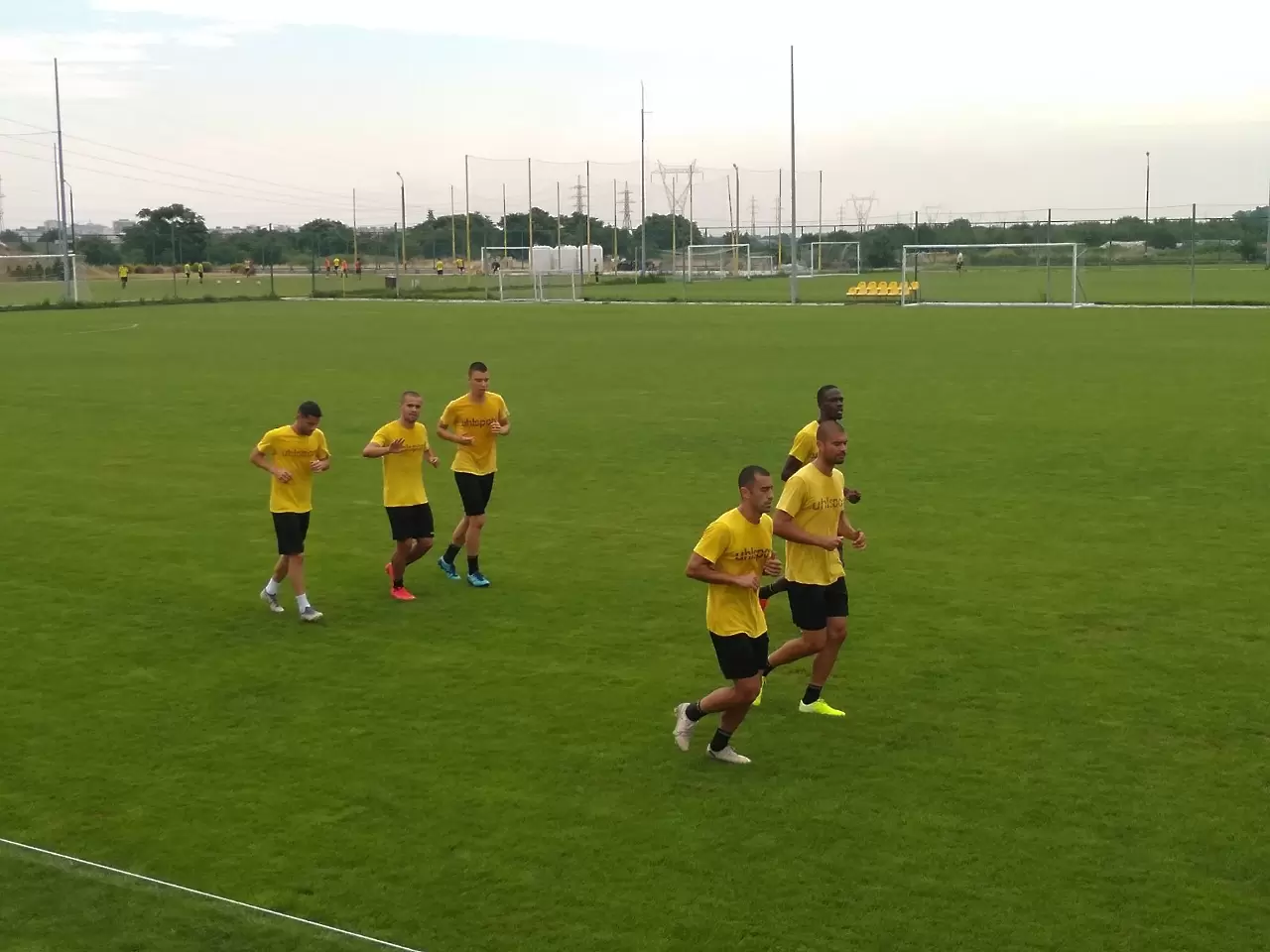 Ботев Пд стартира подготовка с 20 футболиста - efbet Лига